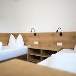 Schindlhaus Und Koia Premium Aparthotel Soll