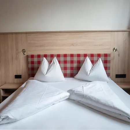 Schindlhaus Und Koia Premium Apart Otel 4*