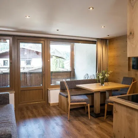 Schindlhaus Und Koia Premium סול